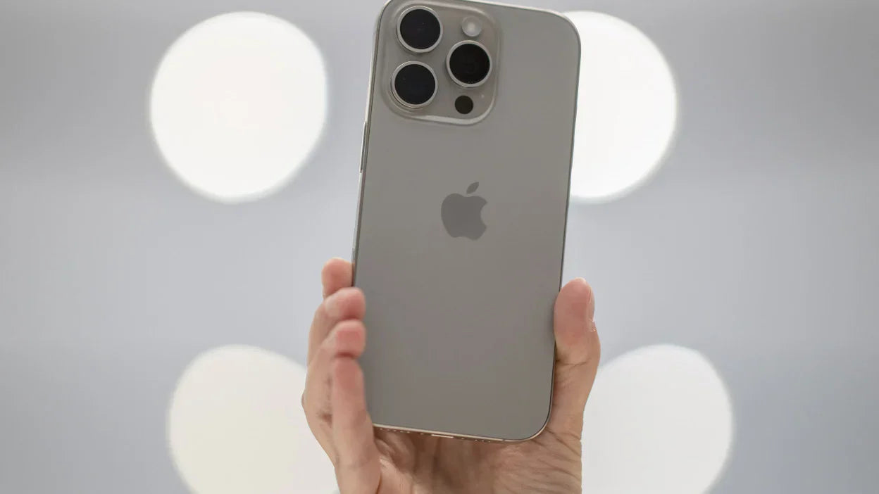 iPhone 17 Concept Design