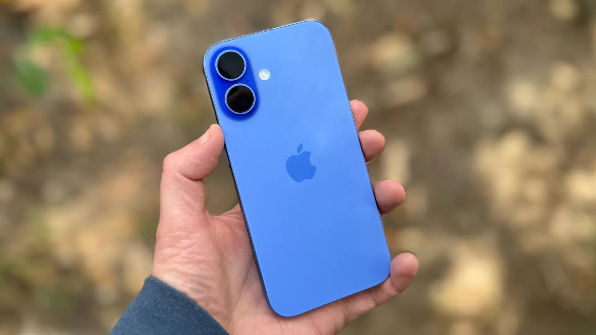 Second Hand vs. Refurbished iPhone 16: What's the Difference?